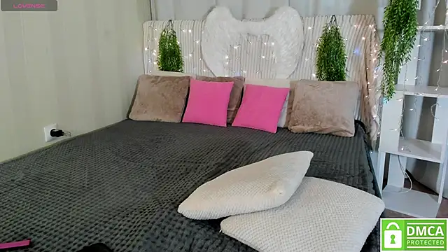 Malisha kiss online show from February 11, 2026, 11:15 am