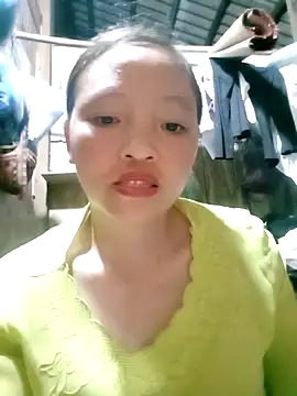 Snapshot of Minkine022 chatting on October 9, 2025, 12:03 pm Minkine022 online show from October 9, 2025, 12:03 pm