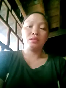 Snapshot of Minkine022 chatting on October 15, 2025, 7:30 am Minkine022 online show from October 15, 2025, 7:30 am