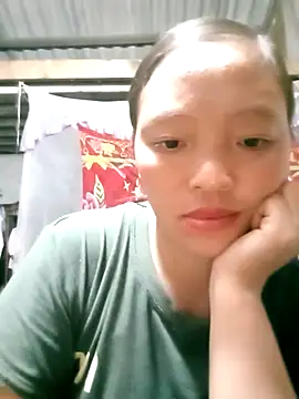 Snapshot of Minkine022 chatting on October 21, 2025, 10:27 am Minkine022 online show from October 21, 2025, 10:27 am