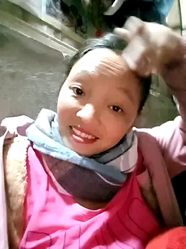 Snapshot of Minkine022 chatting on November 3, 2025, 7:42 am Minkine022 online show from November 3, 2025, 7:42 am