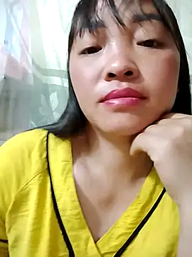 Minkine022 online show from April 24, 2026, 8:11 pm