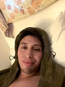 KoreanBubbleBoo online show from October 1, 2025, 2:12 pm