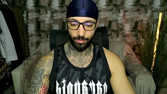 Snapshot of MasculineGuy99 chatting on February 12, 2026, 10:21 am MasculineGuy99 online show from February 12, 2026, 10:21 am