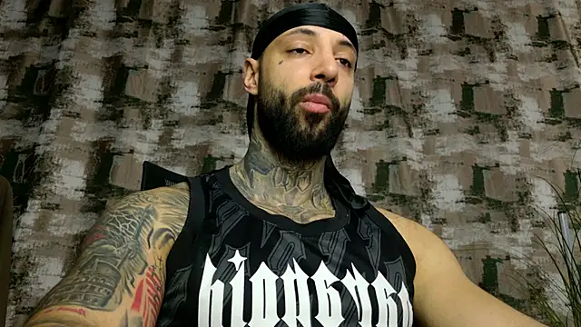 Snapshot of MasculineGuy99 chatting on February 20, 2026, 8:49 am MasculineGuy99 online show from February 20, 2026, 8:49 am