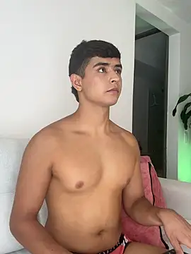 Snapshot of Thiago_Connor21 chatting on March 15, 2026, 8:15 pm Thiago Connor21 online show from March 15, 2026, 8:15 pm