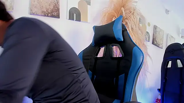 Snapshot of Thiago_Connor21 chatting on March 26, 2026, 8:14 pm Thiago Connor21 online show from March 26, 2026, 8:14 pm