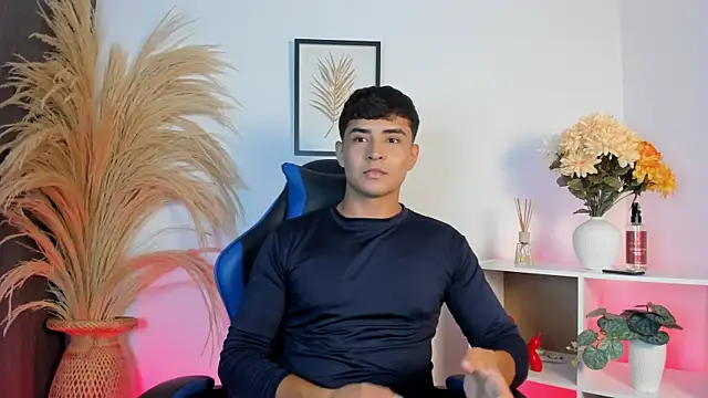 Snapshot of Thiago_Connor21 chatting on April 25, 2026, 11:02 pm Thiago Connor21 online show from April 25, 2026, 11:02 pm