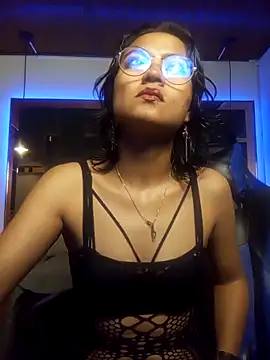 Sashapornxxx online show from October 3, 2025, 10:45 am