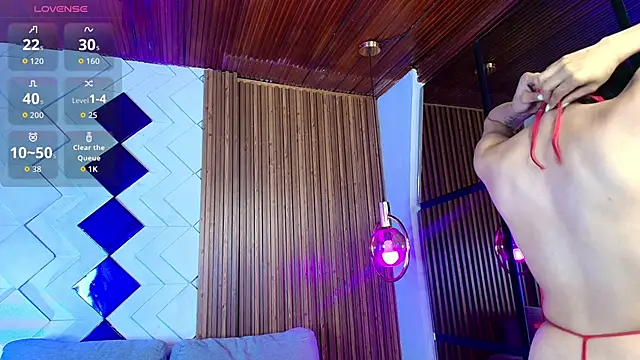 Snapshot of Matti_sofia_ chatting on October 9, 2025, 7:01 pm Matti sofia online show from October 9, 2025, 7:01 pm