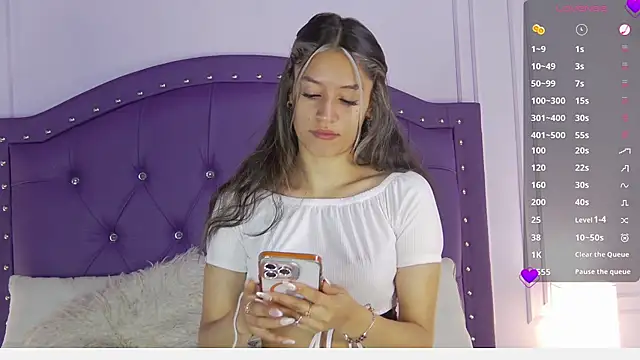 Matti sofia  online show from March 19, 2026, 11:03 am