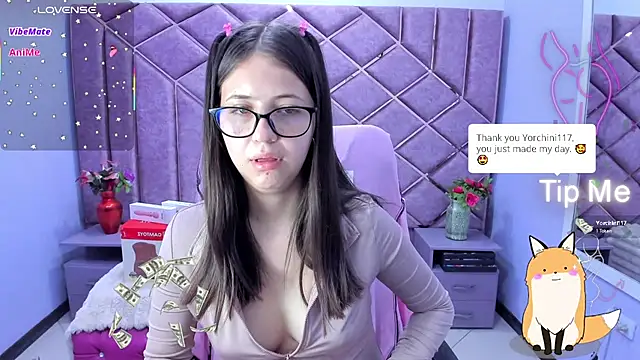 sarah sweett  online show from May 14, 2026, 2:46 pm