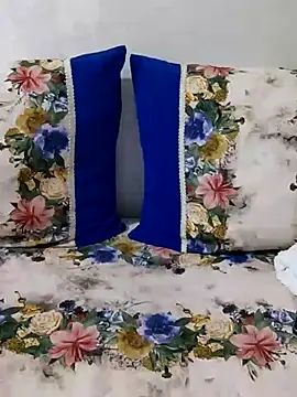 Rihame07 online show from December 2, 2025, 6:14 pm