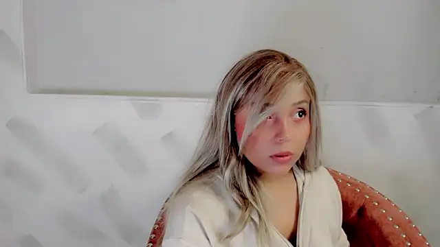 Molly Logan online show from March 16, 2026, 7:51 pm