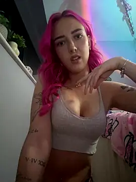 KaceyEvexox online show from October 1, 2025, 9:43 pm