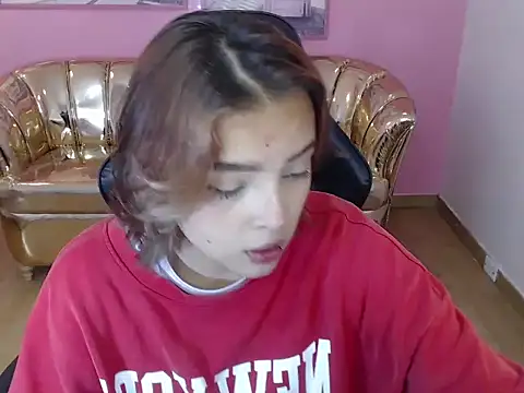 Snapshot of mia_foster_t chatting on October 17, 2025, 12:52 pm mia foster t online show from October 17, 2025, 12:52 pm