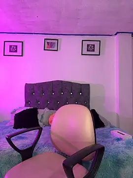 Snapshot of mitschellfox21 chatting on October 5, 2025, 3:16 am mitschellfox21 online show from October 5, 2025, 3:16 am