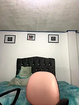 Snapshot of mitschellfox21 chatting on October 11, 2025, 8:46 am mitschellfox21 online show from October 11, 2025, 8:46 am