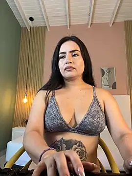 Snapshot of ZaraFoxx7 chatting on November 9, 2025, 7:45 pm ZaraFoxx7 online show from November 9, 2025, 7:45 pm