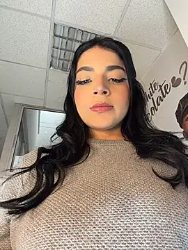 ArieliciousXXX online show from July 23, 2026, 1:09 pm