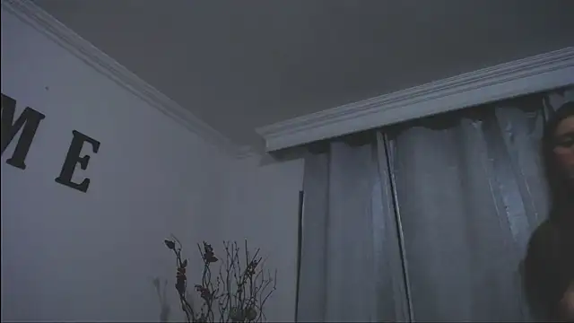 sweet christtydiaz online show from May 16, 2026, 12:51 am