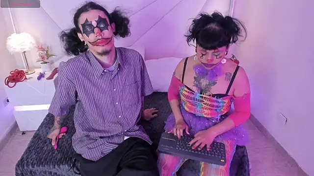 Snapshot of conjuring_ chatting on November 1, 2025, 3:08 am conjuring online show from November 1, 2025, 3:08 am