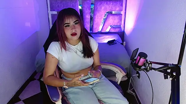 ivoni online show from October 6, 2025, 6:27 pm