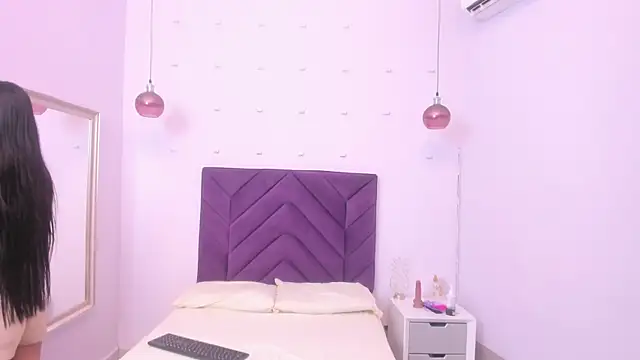 Snapshot of Nahomycarterr chatting on October 13, 2025, 7:36 pm Nahomycarterr online show from October 13, 2025, 7:36 pm