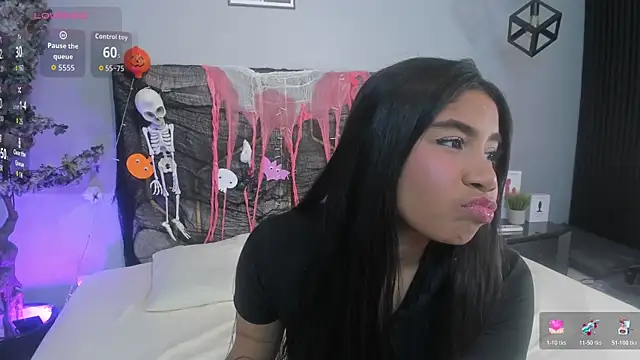 Snapshot of Nahomycarterr chatting on October 30, 2025, 7:47 pm Nahomycarterr online show from October 30, 2025, 7:47 pm