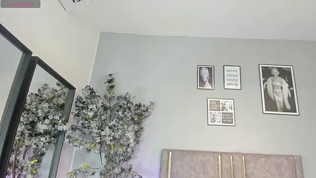 Snapshot of Nahomycarterr chatting on November 3, 2025, 7:37 pm Nahomycarterr online show from November 3, 2025, 7:37 pm