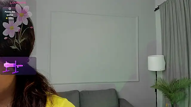 Snapshot of Nahomycarterr chatting on April 22, 2026, 11:56 am Nahomycarterr online show from April 22, 2026, 11:56 am