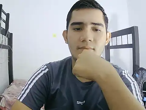 camilowhite 1 online show from October 6, 2025, 3:53 pm