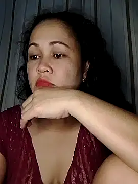 Krestanna online show from February 5, 2026, 3:27 pm