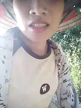 Snapshot of sukanaka99 chatting on October 5, 2025, 12:42 am sukanaka99 online show from October 5, 2025, 12:42 am