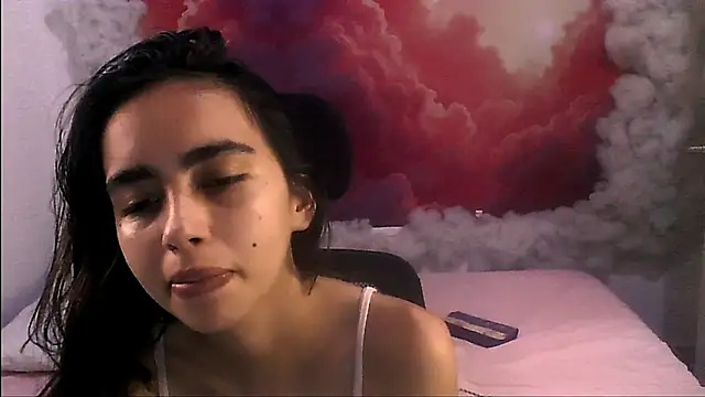 Snapshot of solarboom18 chatting on October 28, 2025, 7:05 pm solarboom18 online show from October 28, 2025, 7:05 pm