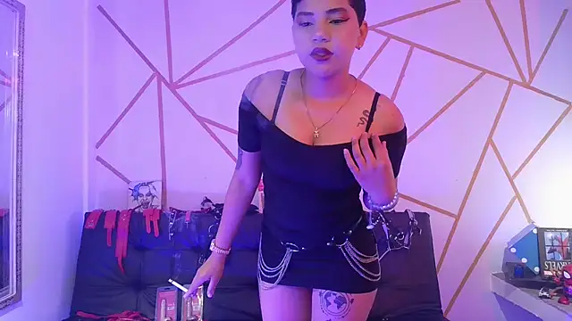 Snapshot of ise_lunny chatting on October 17, 2025, 9:50 pm ise lunny online show from October 17, 2025, 9:50 pm