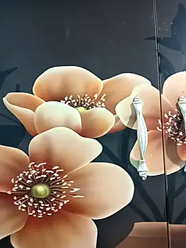 Snapshot of tulip-bae chatting on October 4, 2025, 4:54 am tulip-bae online show from October 4, 2025, 4:54 am