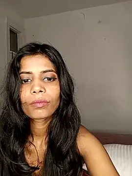 Snapshot of zoya_your chatting on October 13, 2025, 4:29 pm zoya your online show from October 13, 2025, 4:29 pm