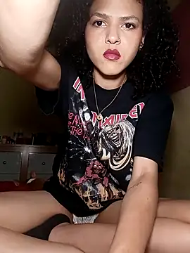 Larissinhamm online show from October 15, 2025, 8:14 am