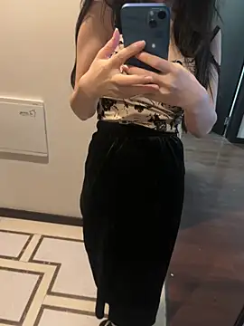 Snapshot of yourkeer chatting on November 7, 2025, 8:47 am yourkeer online show from November 7, 2025, 8:47 am