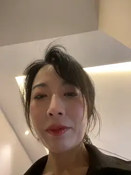 Snapshot of yourkeer chatting on November 17, 2025, 3:56 am yourkeer online show from November 17, 2025, 3:56 am