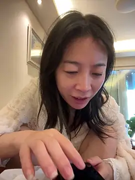 Snapshot of yourkeer chatting on November 24, 2025, 6:24 am yourkeer online show from November 24, 2025, 6:24 am