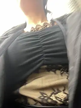 Snapshot of yourkeer chatting on December 14, 2025, 3:45 am yourkeer online show from December 14, 2025, 3:45 am