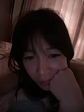 Snapshot of yourkeer chatting on February 3, 2026, 2:21 am yourkeer online show from February 3, 2026, 2:21 am