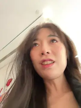 Snapshot of yourkeer chatting on February 4, 2026, 5:24 am yourkeer online show from February 4, 2026, 5:24 am