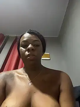 Snapshot of Priihmedeiros chatting on March 29, 2026, 8:14 am Priihmedeiros online show from March 29, 2026, 8:14 am