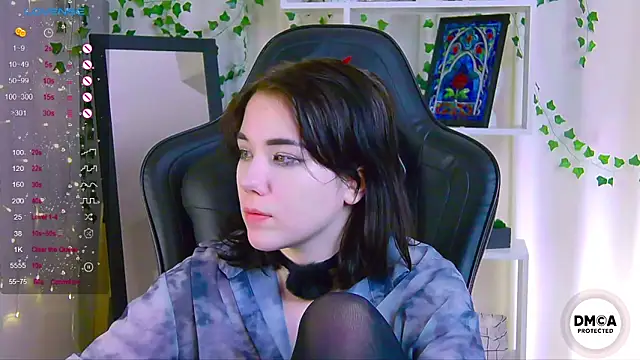 Kelly foox online show from January 10, 2026, 12:01 am