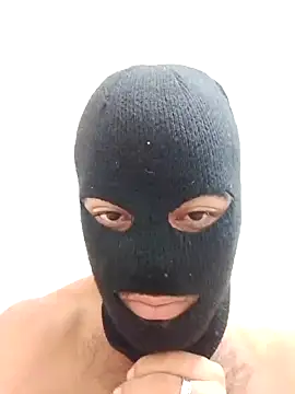 Snapshot of LATINOBOY_ chatting on October 11, 2025, 7:18 am LATINOBOY online show from October 11, 2025, 7:18 am