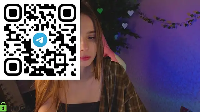 Snapshot of L1na_Reeds chatting on February 19, 2026, 1:12 am L1na Reeds online show from February 19, 2026, 1:12 am