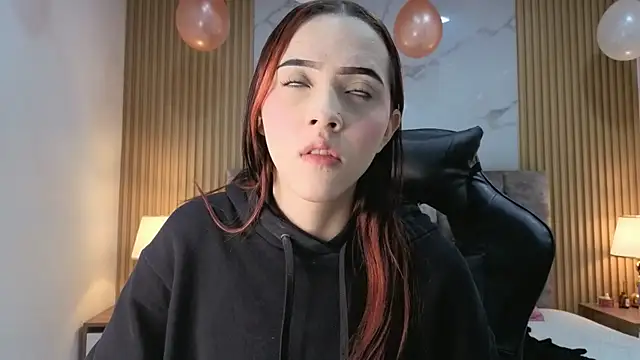 angel  kiss online show from February 28, 2026, 11:33 am